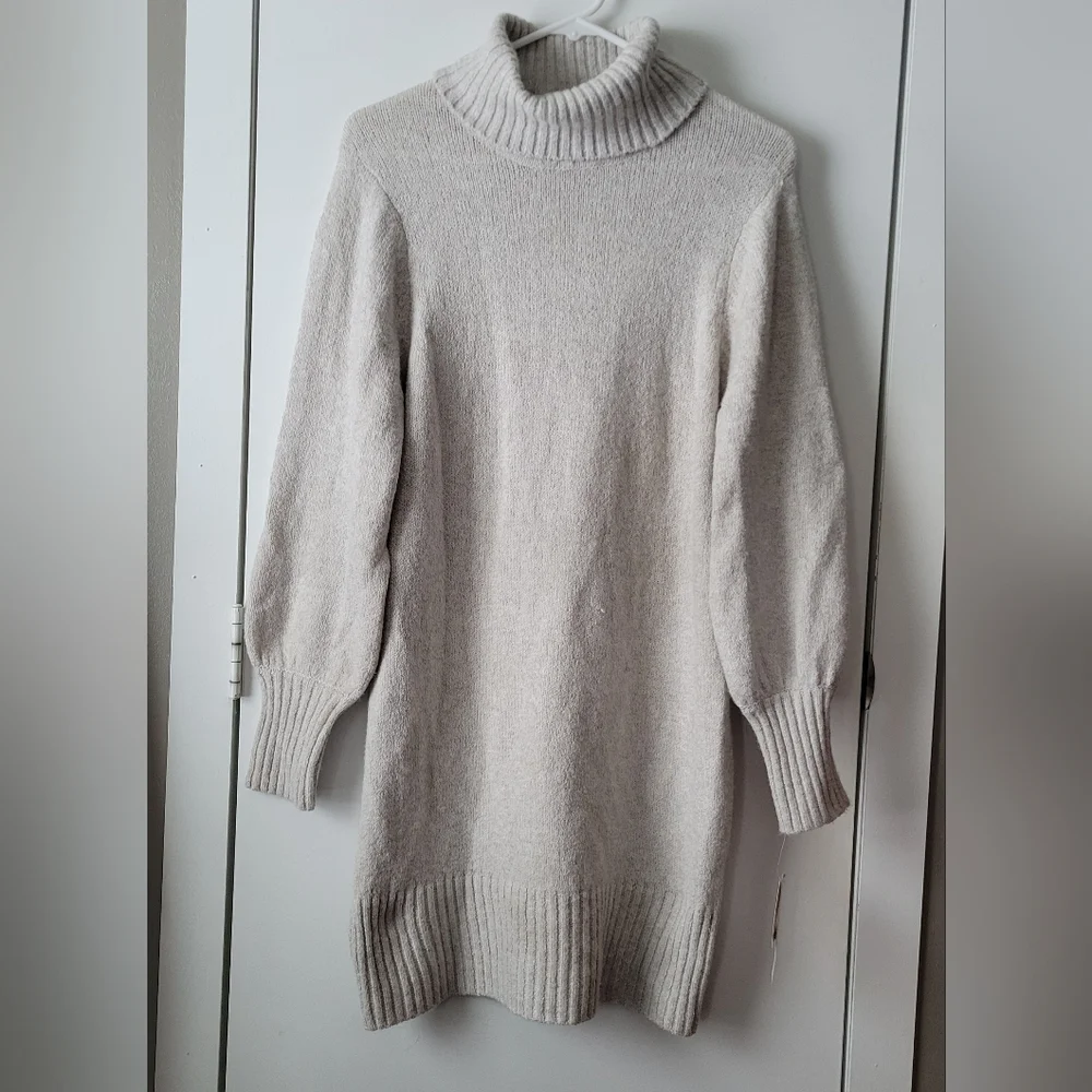 NEW Wallflower Sweater Dress - Picture 1 of 3
